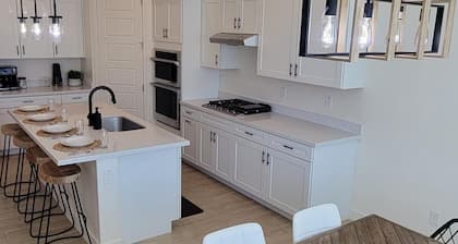 Beautiful BRAND NEW home with private pool!