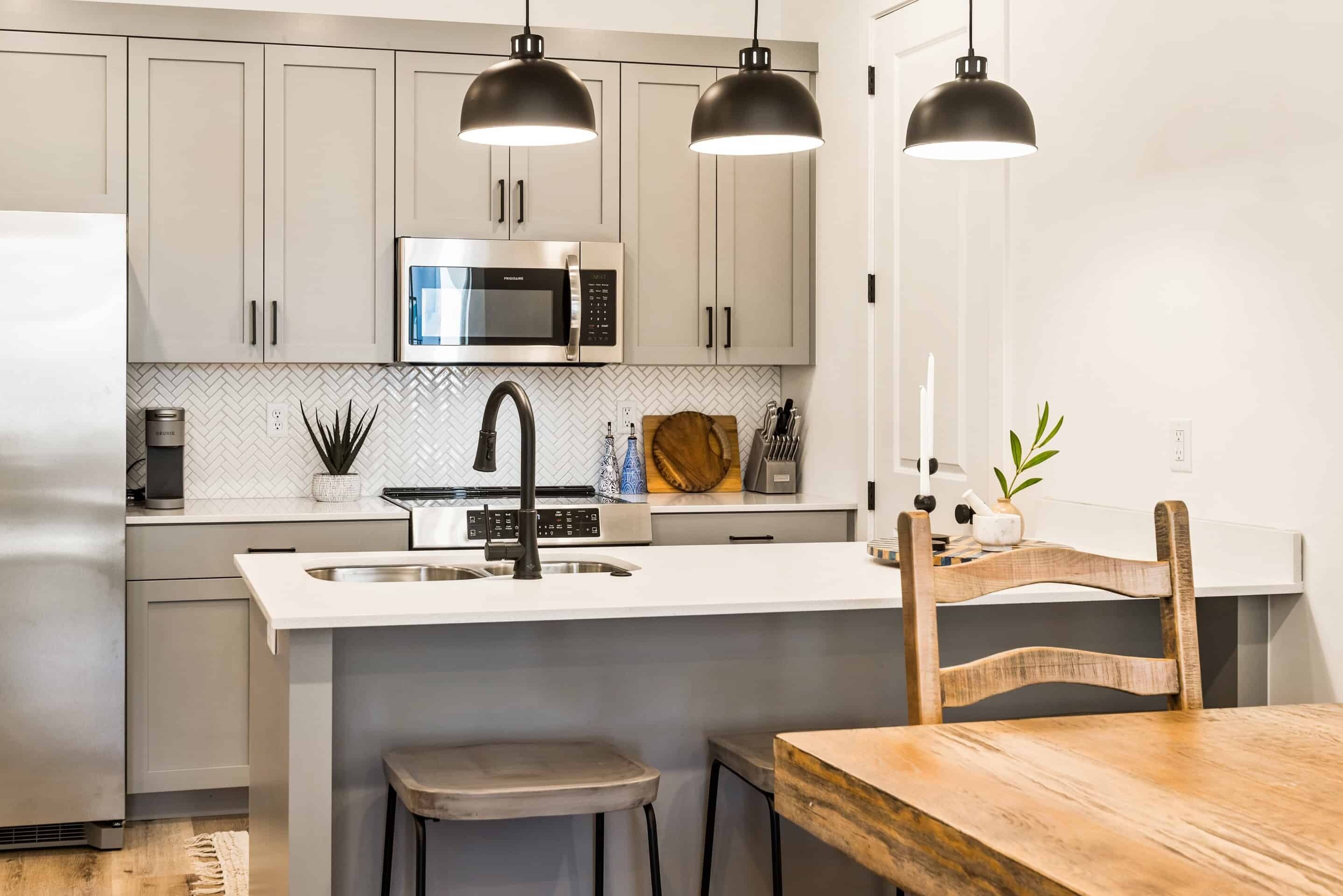 The Kokomo, LAGOON, BEACHES, GAMES!