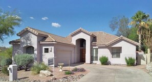 Exterior - Paneramic views (Tucson)