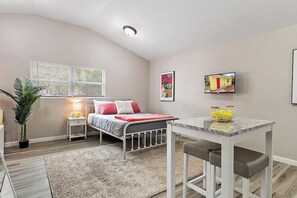 1 bedroom, iron/ironing board, free WiFi, bed sheets