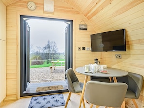 Dining - A beautiful and very comfortable glamping experience. (East Haddon)