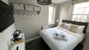 Quarto casal | Ferros/tábuas de passar roupa