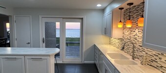 Lake Erie Escape - Erie, PA