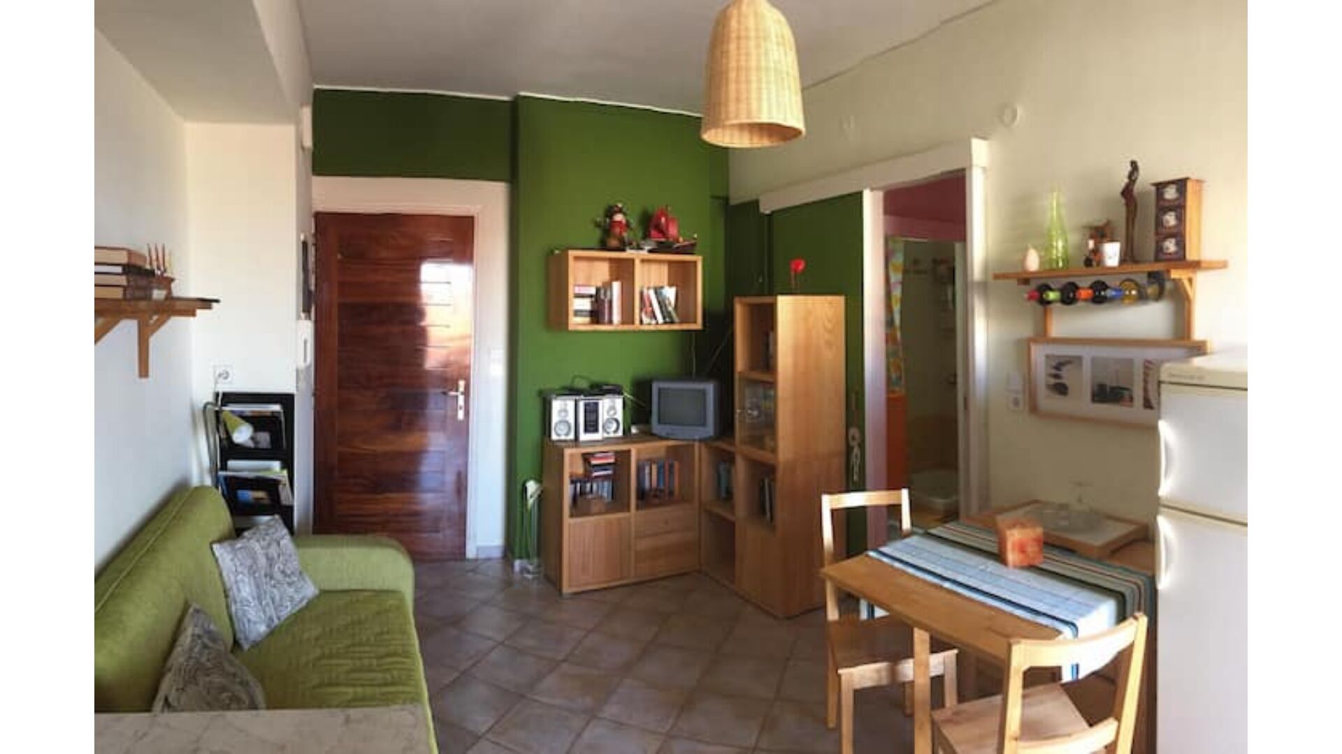 Erieta sea view apartment,50m from the beach