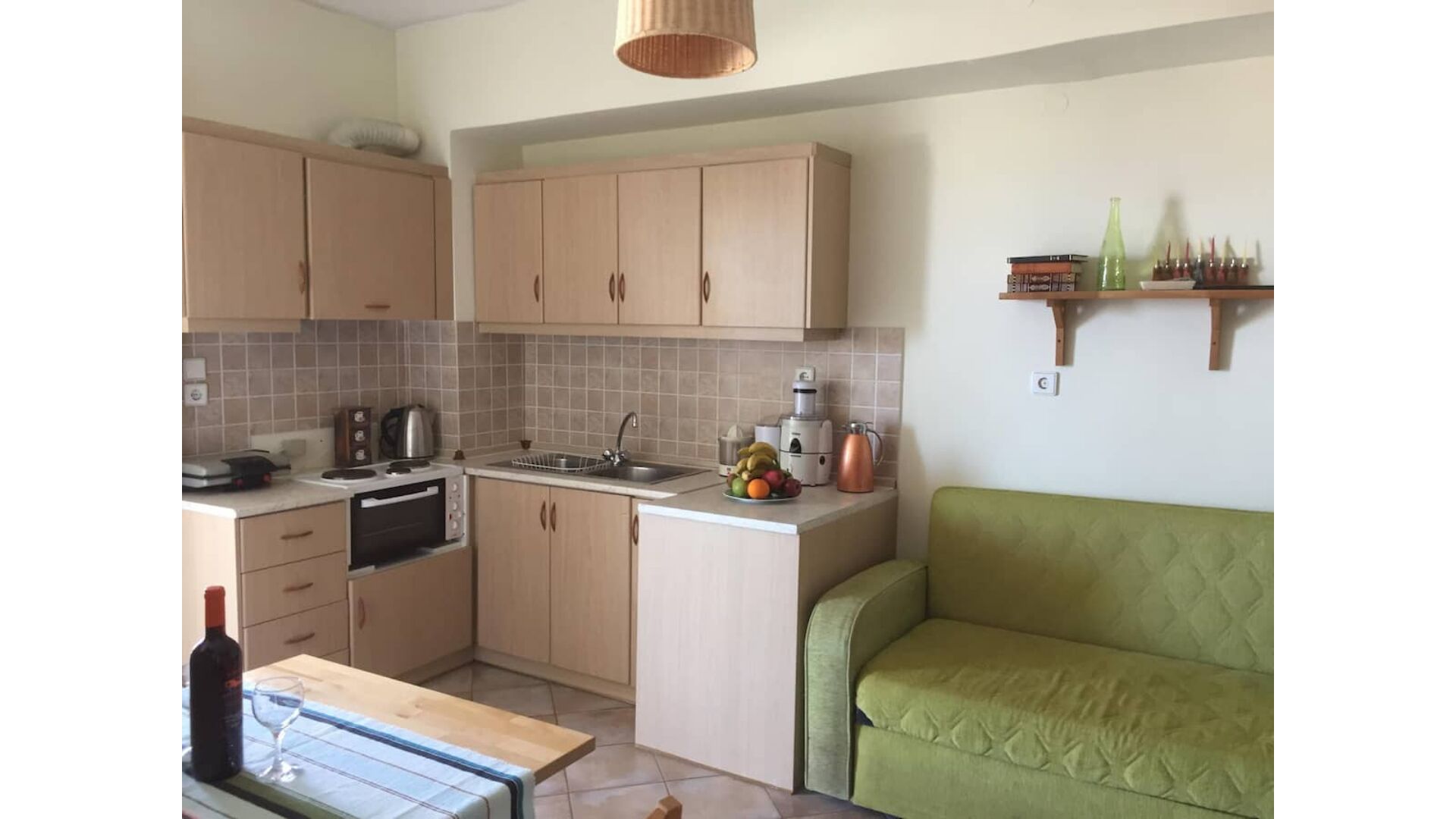 Erieta sea view apartment,50m from the beach