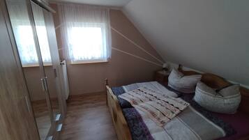 2 Schlafzimmer, kostenloses WLAN, Bettwäsche
