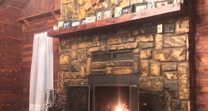 St. Eustace Family Lodge: Cabin adjoining National Forest