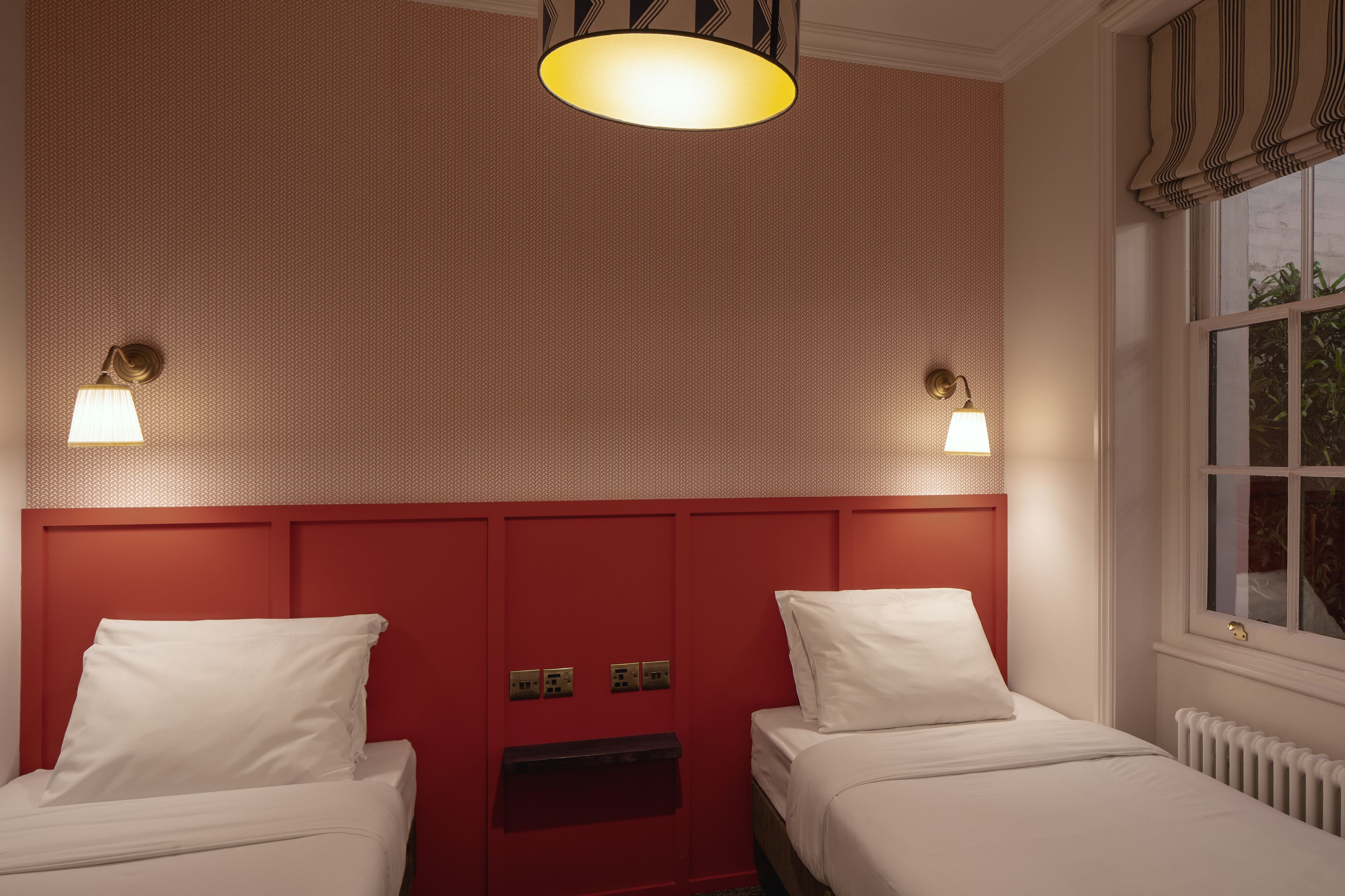 Habitación superior con 2 camas individuales | Ropa de cama hipoalergénica, wifi gratis, ropa de cama