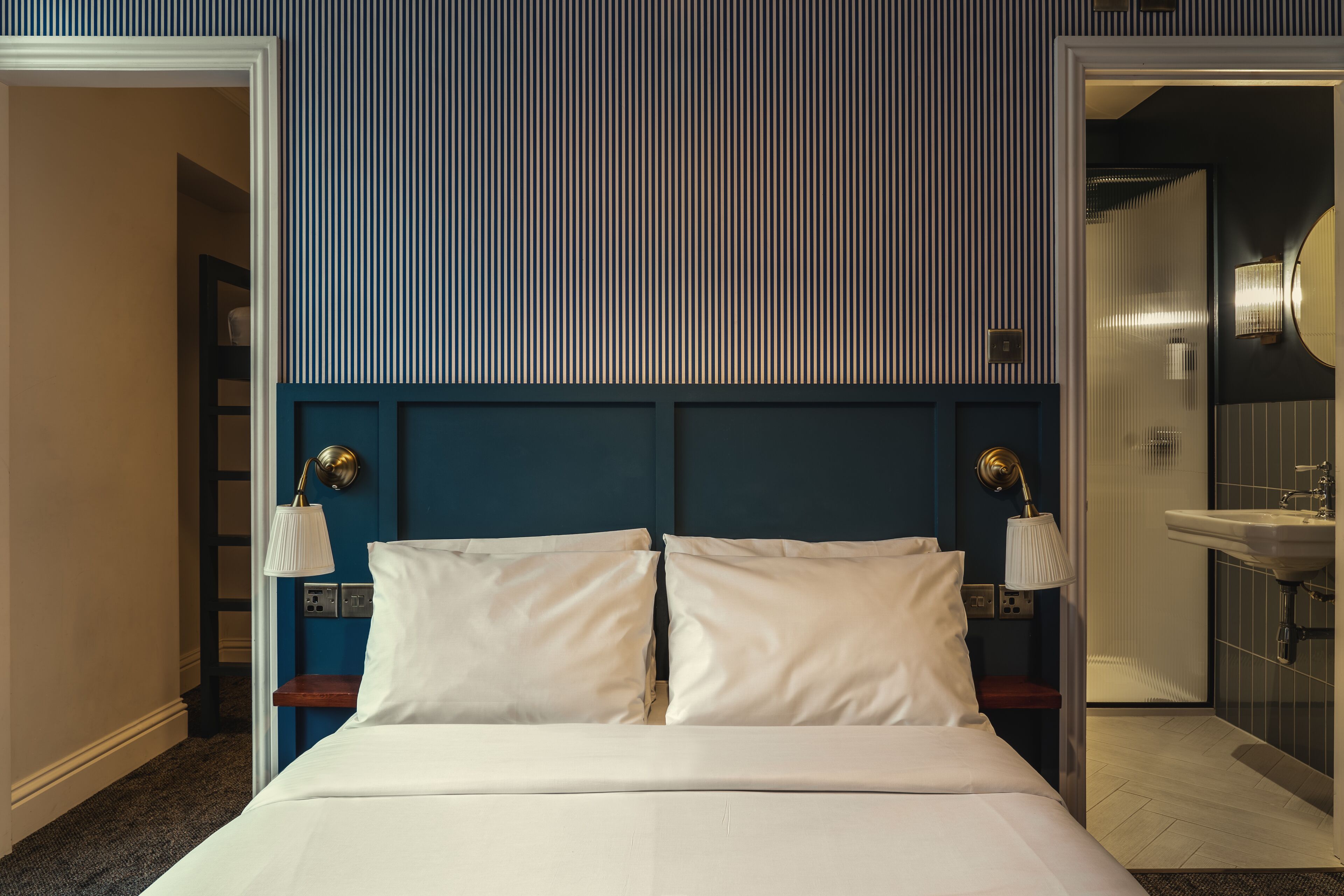 Superior Quadruple Room | Hypo-allergenic bedding, free WiFi, bed sheets
