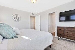 3 Schlafzimmer, Bügeleisen/Bügelbrett, Reisekinderbett, WLAN