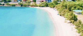 A few steps away from paradise