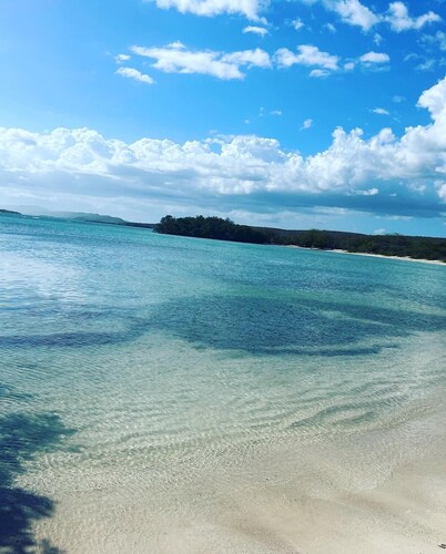 A few steps away from paradise 