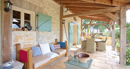 Spacious farmhouse with private heated pool, sleeping up to 8.