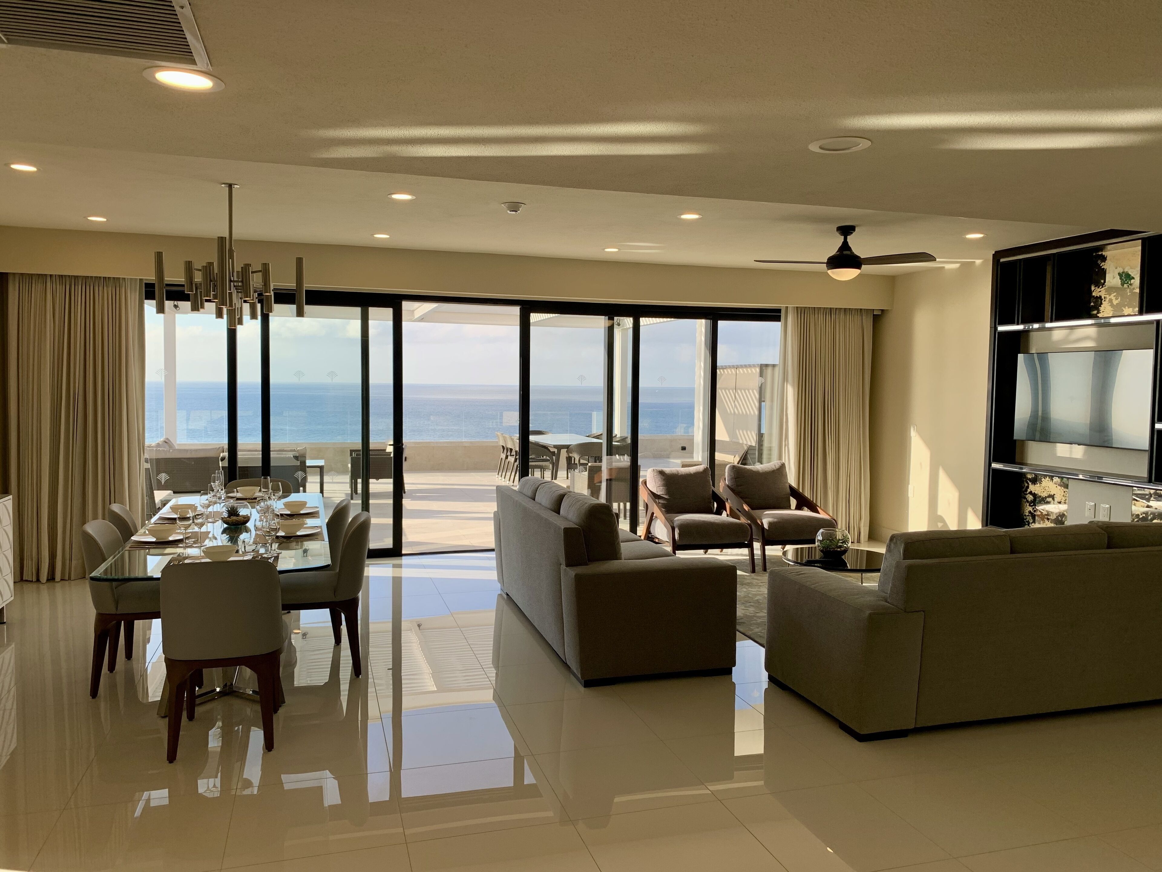 Spectacular 3 Bedroom OceanFront PH Condo with terrace and panoramic ocean views