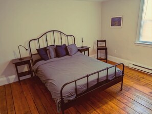 3 chambres, bureau, fer et planche à repasser, Wi-Fi gratuit