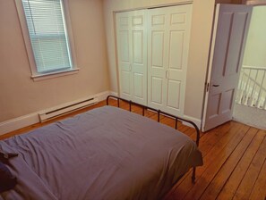 3 chambres, bureau, fer et planche à repasser, Wi-Fi gratuit