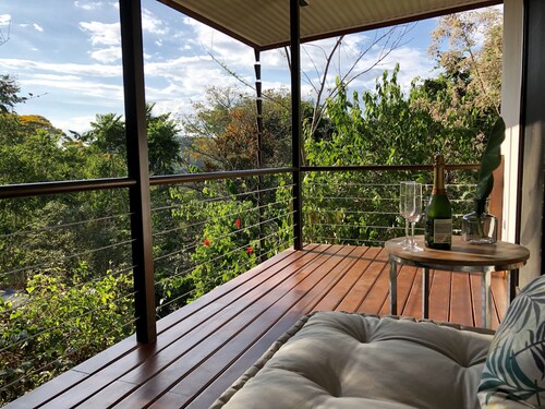 Casa Gardenia Mabuhay - A Boutique Jungle Home