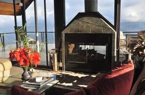 Interior - Volare: Awake above the clouds, Complete Privacy,  Great service! Cook Available (turrialba)