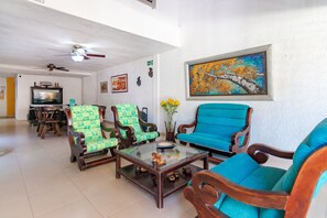 Sala de estar en el lobby