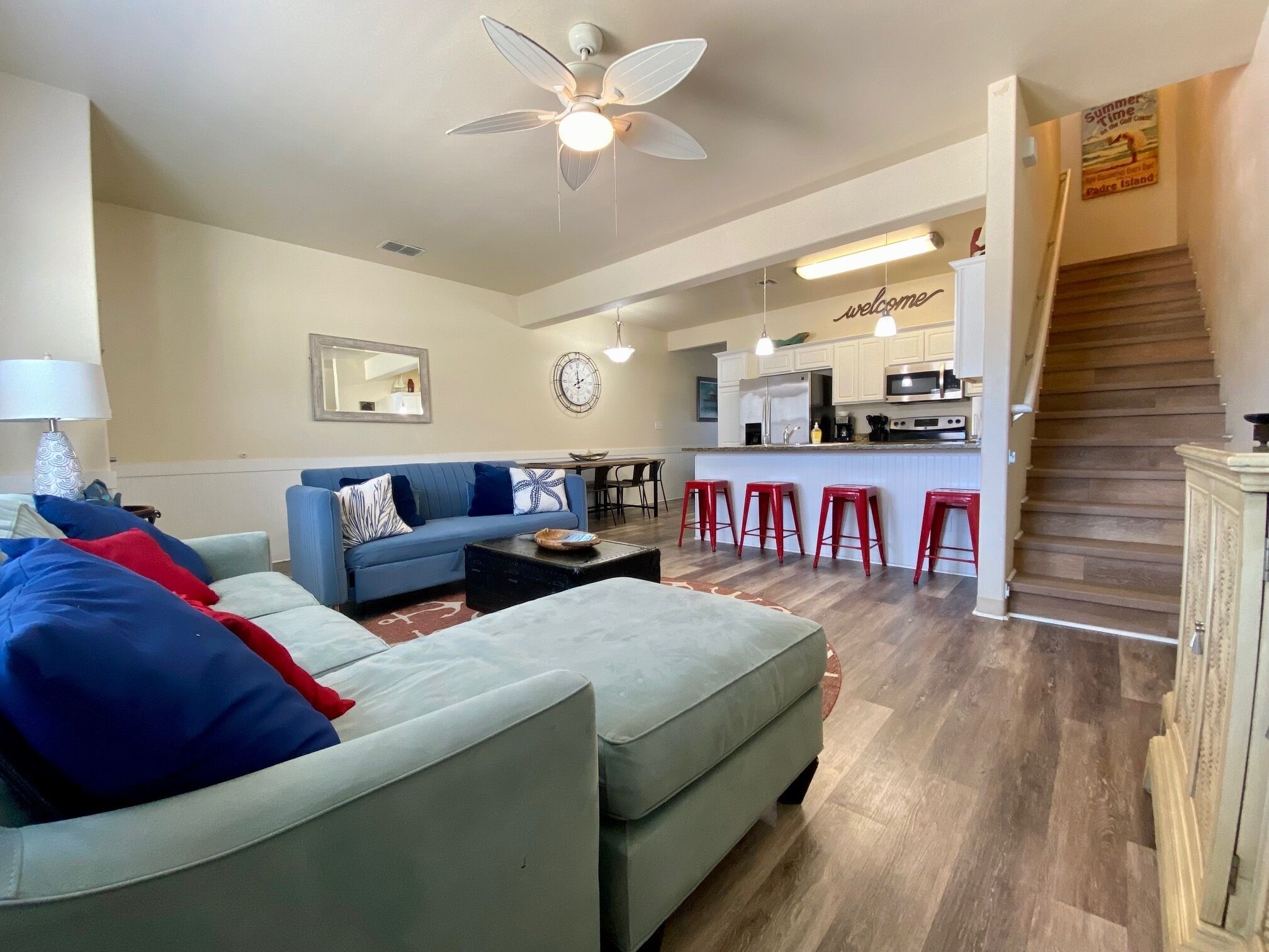 Perfect Family Getaway, Walking Distance to Beach!