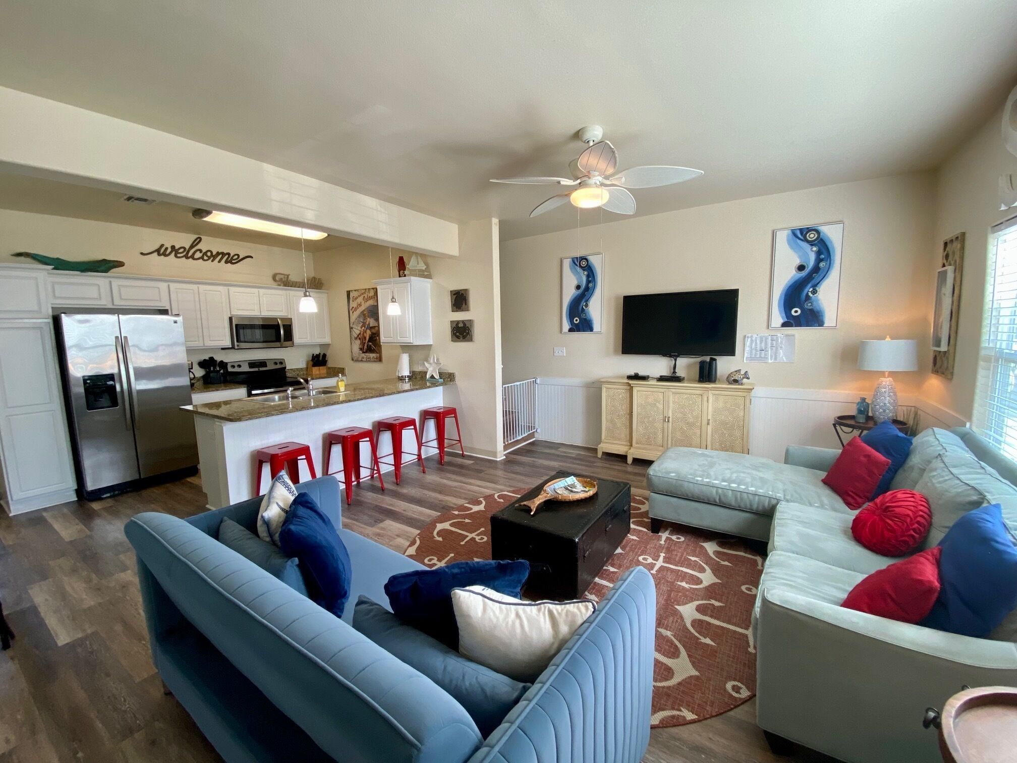 Perfect Family Getaway, Walking Distance to Beach!