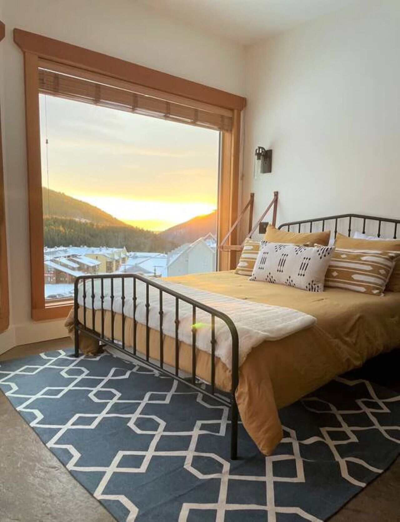 Apex Mountain ~ Bunkhouse ~ Multi-Family Cabin