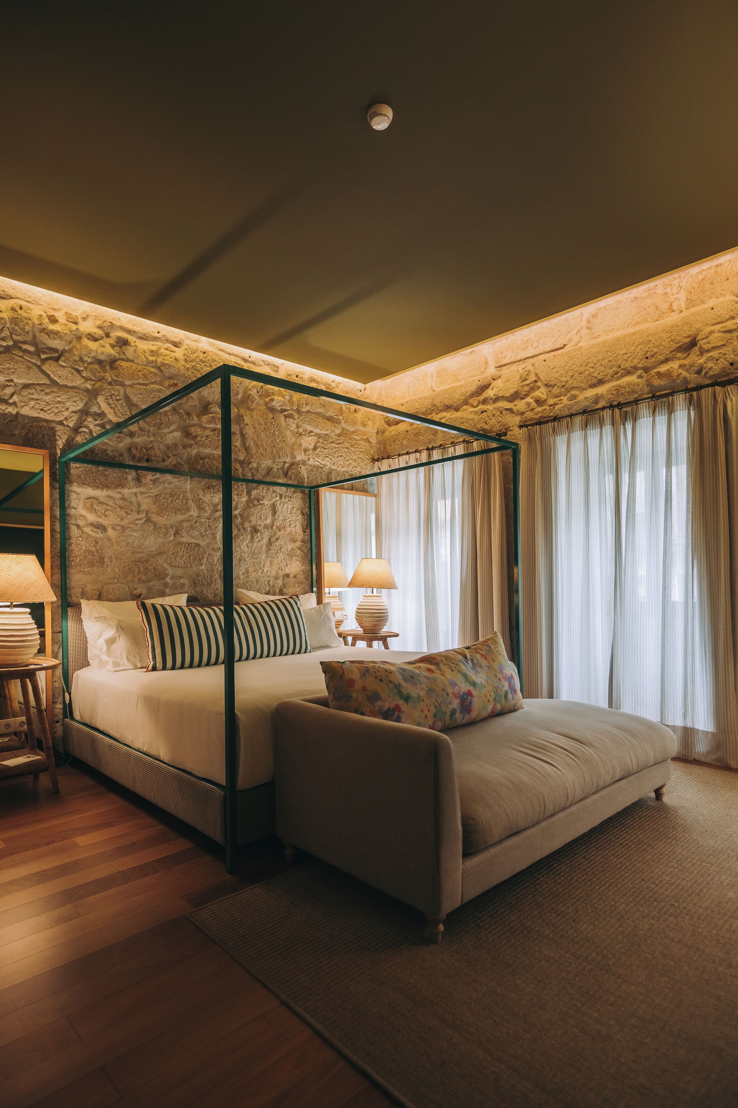 Photo - Torel Saboaria