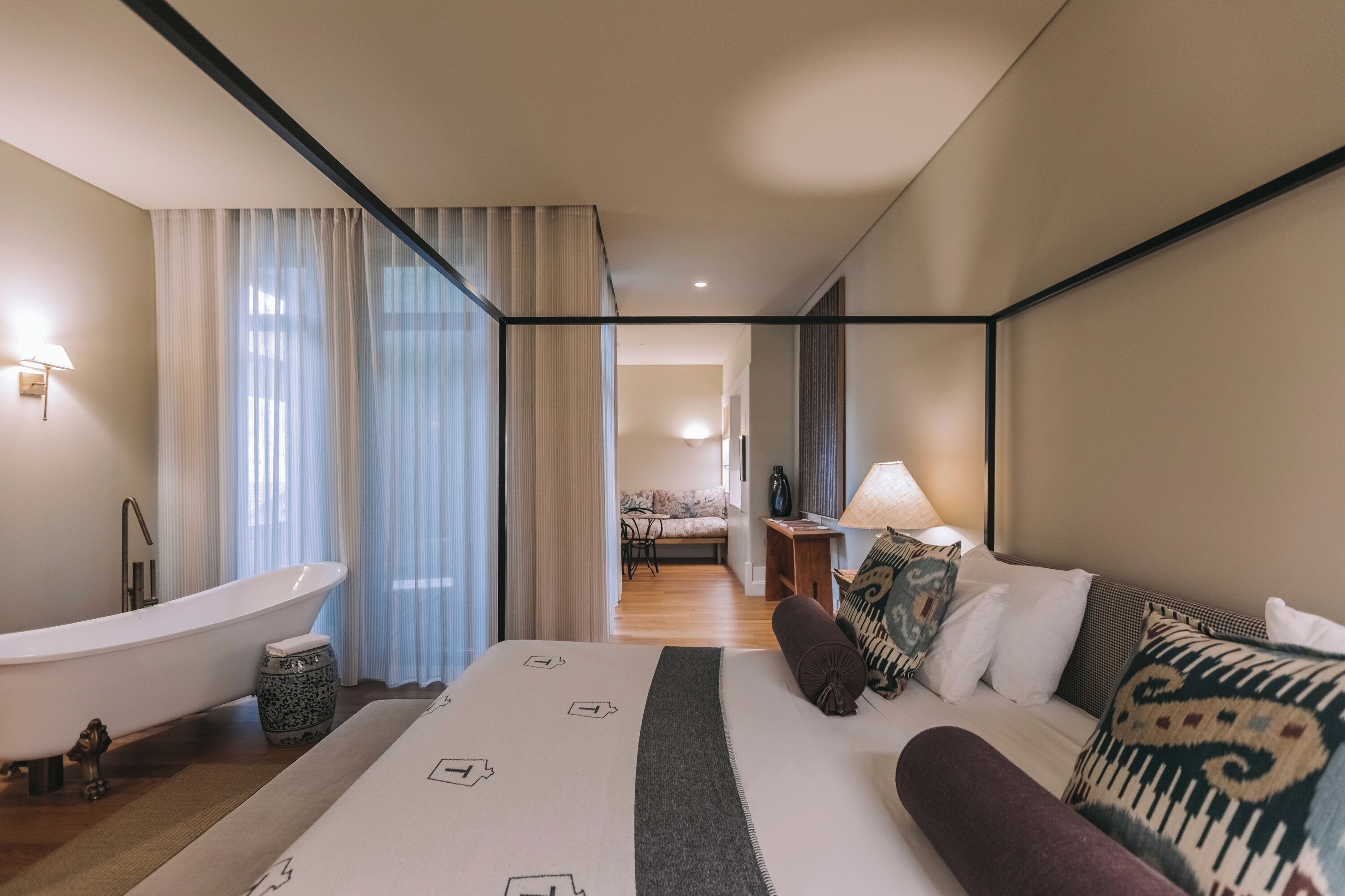 Habitació | Minibar, caixa forta a l'habitació i cortines opaques 