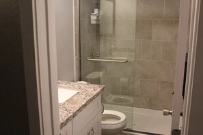 Bathtub