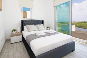 3 makuuhuonetta, silitysrauta/-lauta, ilmainen Wi-Fi, vuodevaatteet