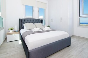 3 makuuhuonetta, silitysrauta/-lauta, ilmainen Wi-Fi, vuodevaatteet