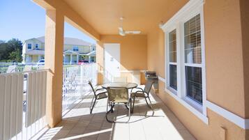 Townhouse | 3 kamar tidur dan didekorasi berbeda-beda