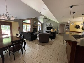 Smart TV y monitor de computadora 