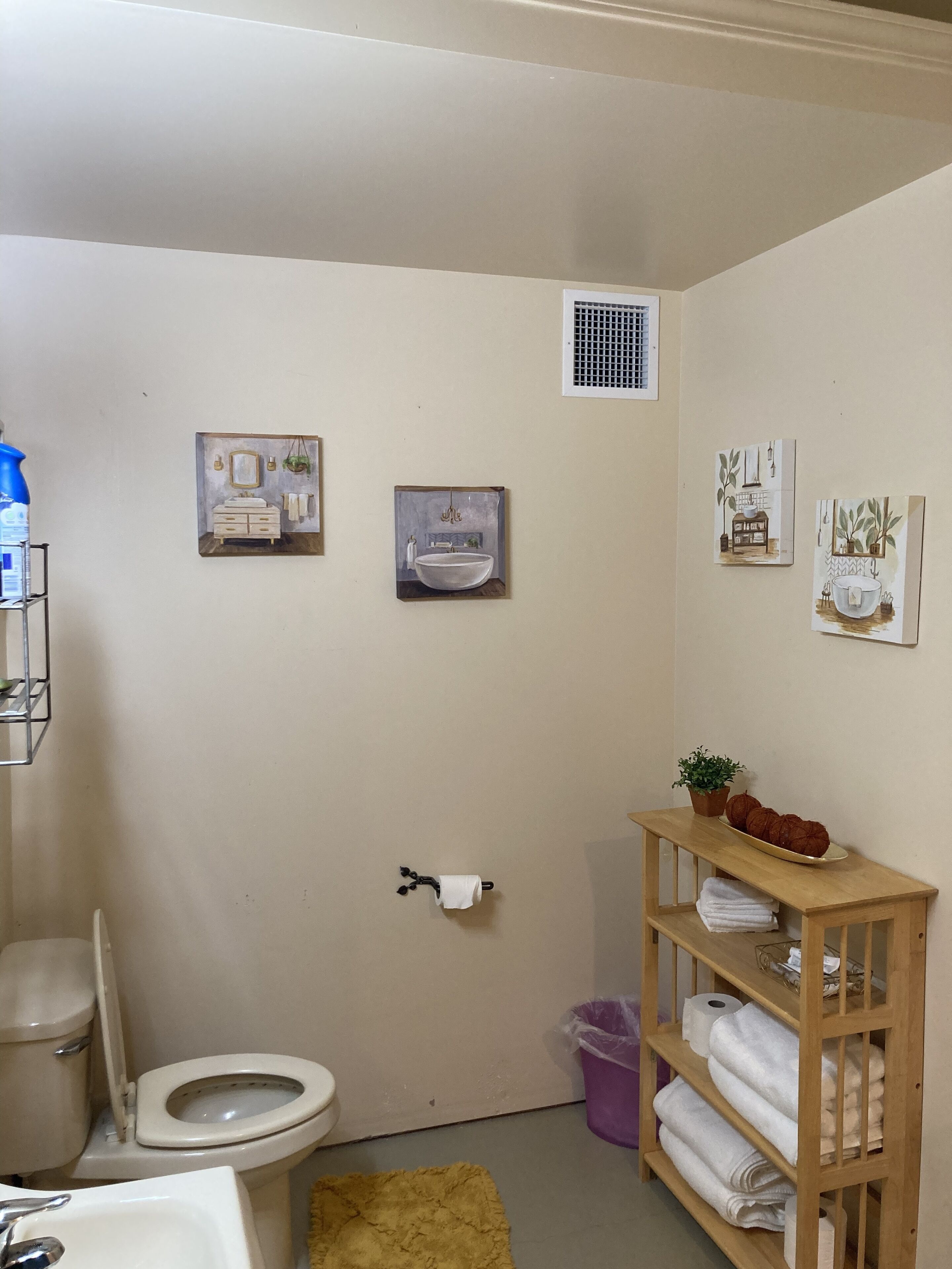 Super Studio in Allyn