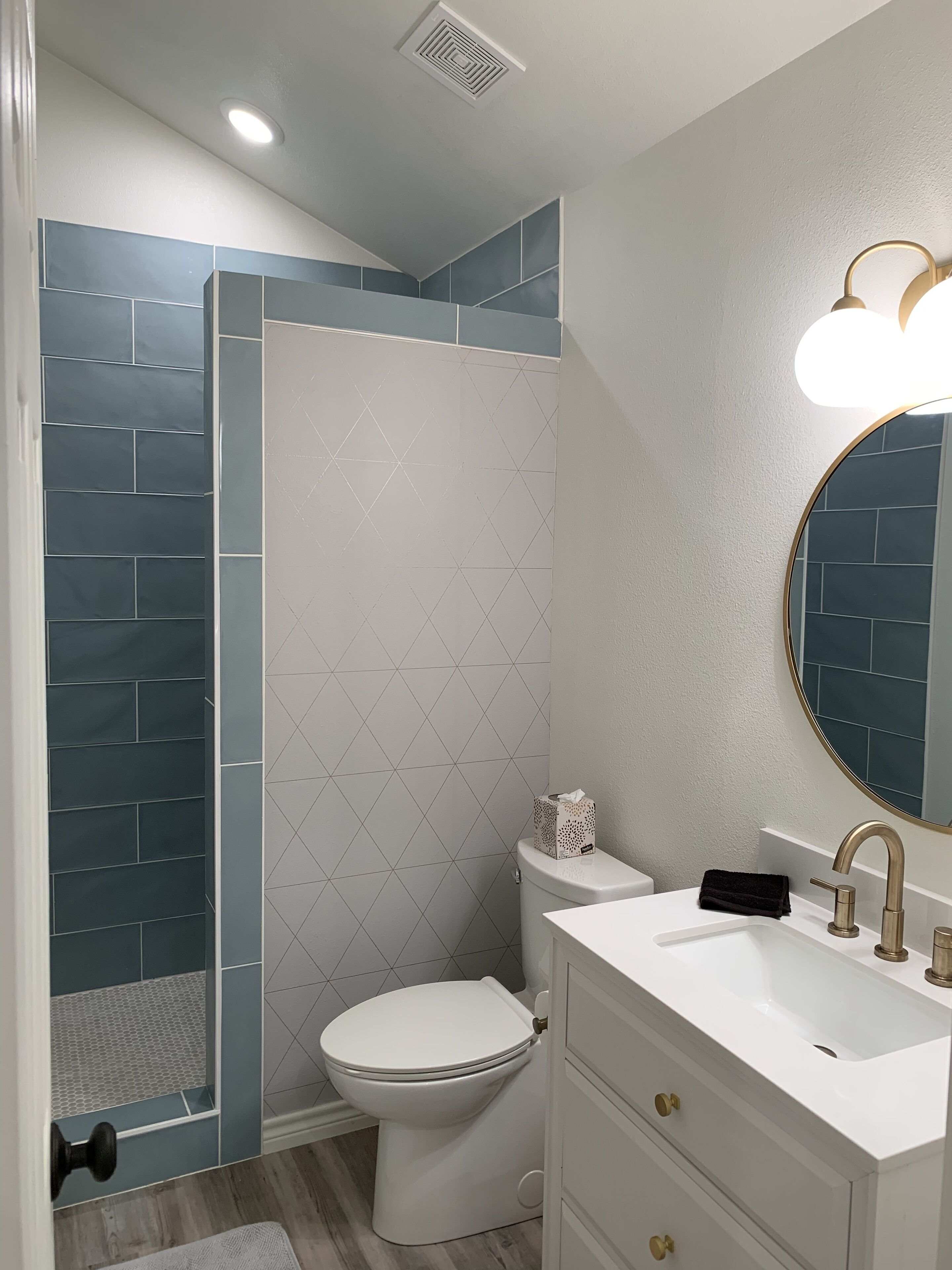 One of five modern bungalows- 1st Monday Trade Days, Music Festivals, East Texas