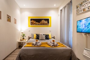 1 slaapkamer, een strijkplank/strijkijzer, gratis wifi, beddengoed