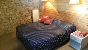 1 bedroom, free WiFi