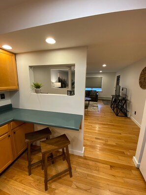 Interior - Beautiful and clean 2 BR (sleeps 6) apt 1/2 mile to Cooperstown All Star Village (Oneonta)