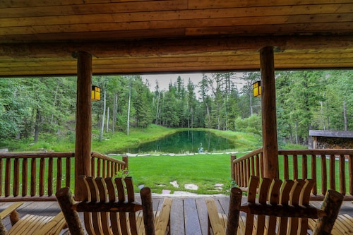 Rosebud Cabin in NW Montana's Outdoor Wonderland