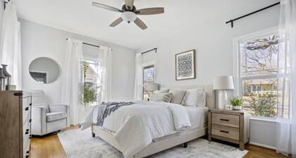 Quaint and Cozy Historic Home in Downtown Weatherford