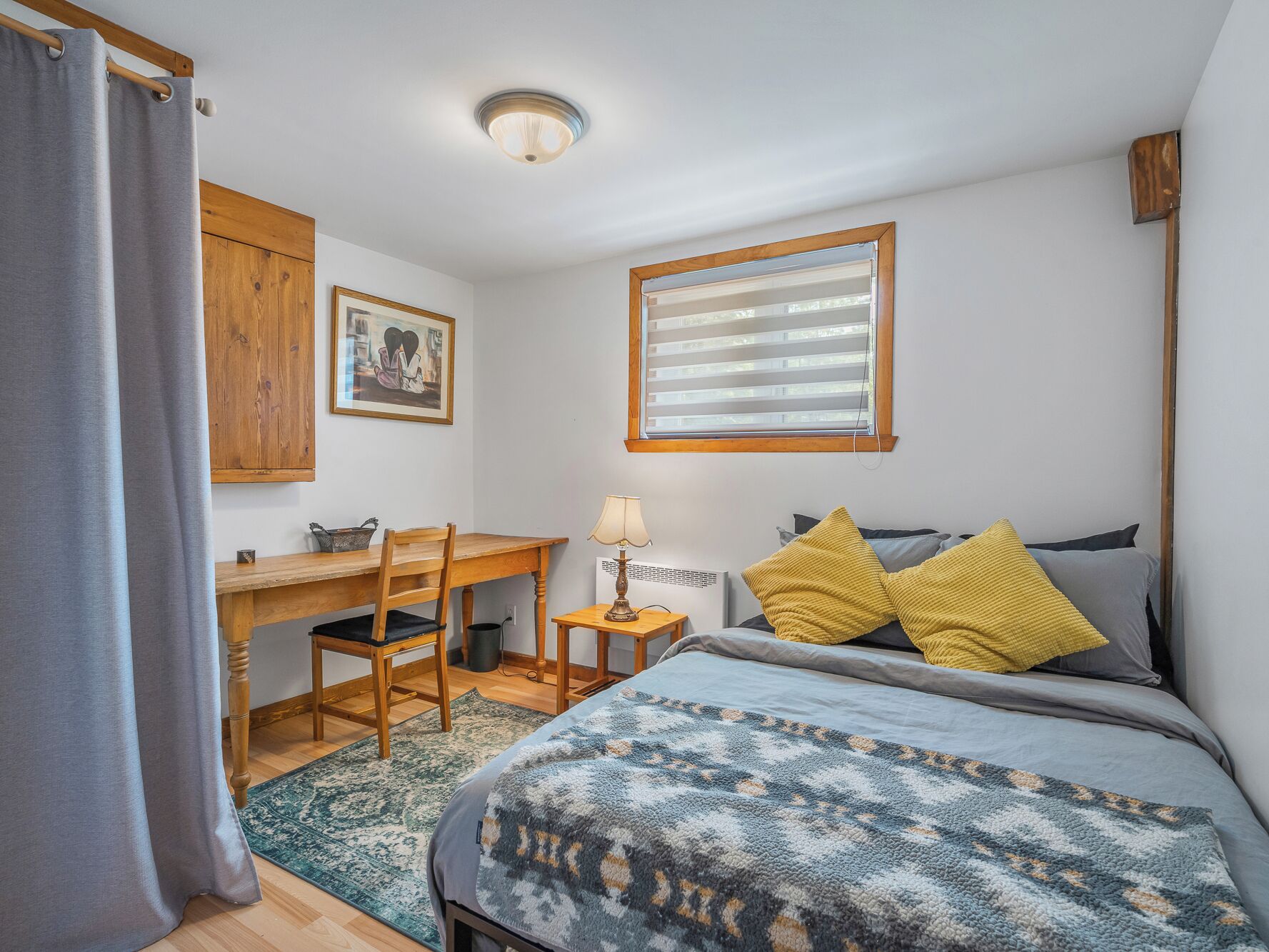 Evora, in the heart of Val-David, Netflix