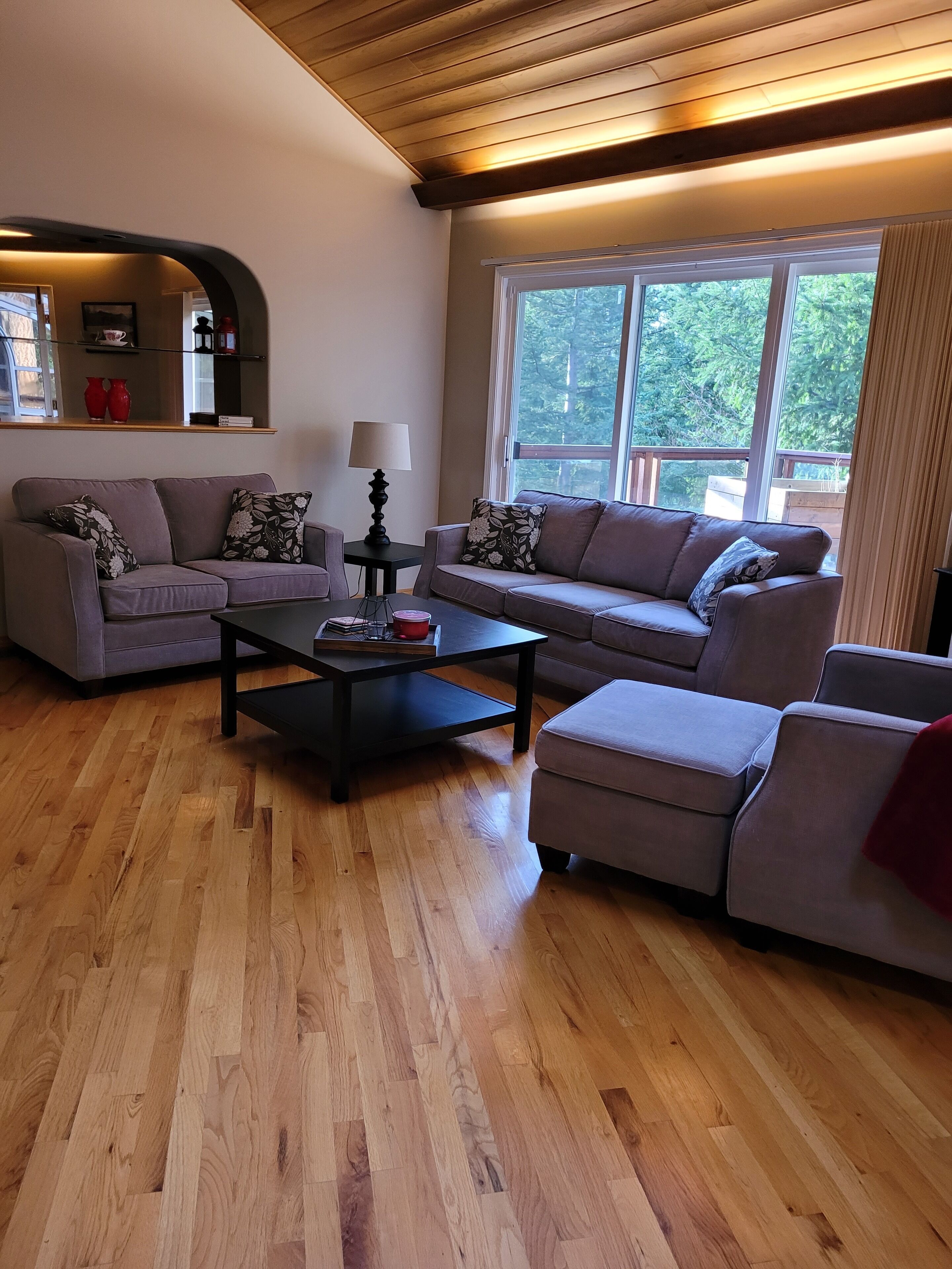 Private Mainfloor of House