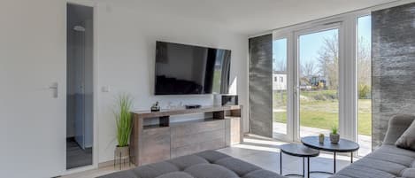 Smart-TV, Stereoanlage