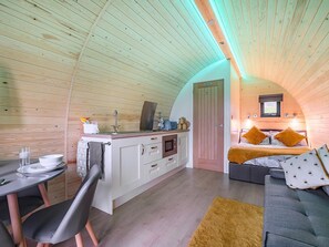 1 habitación, wifi gratis y ropa de cama