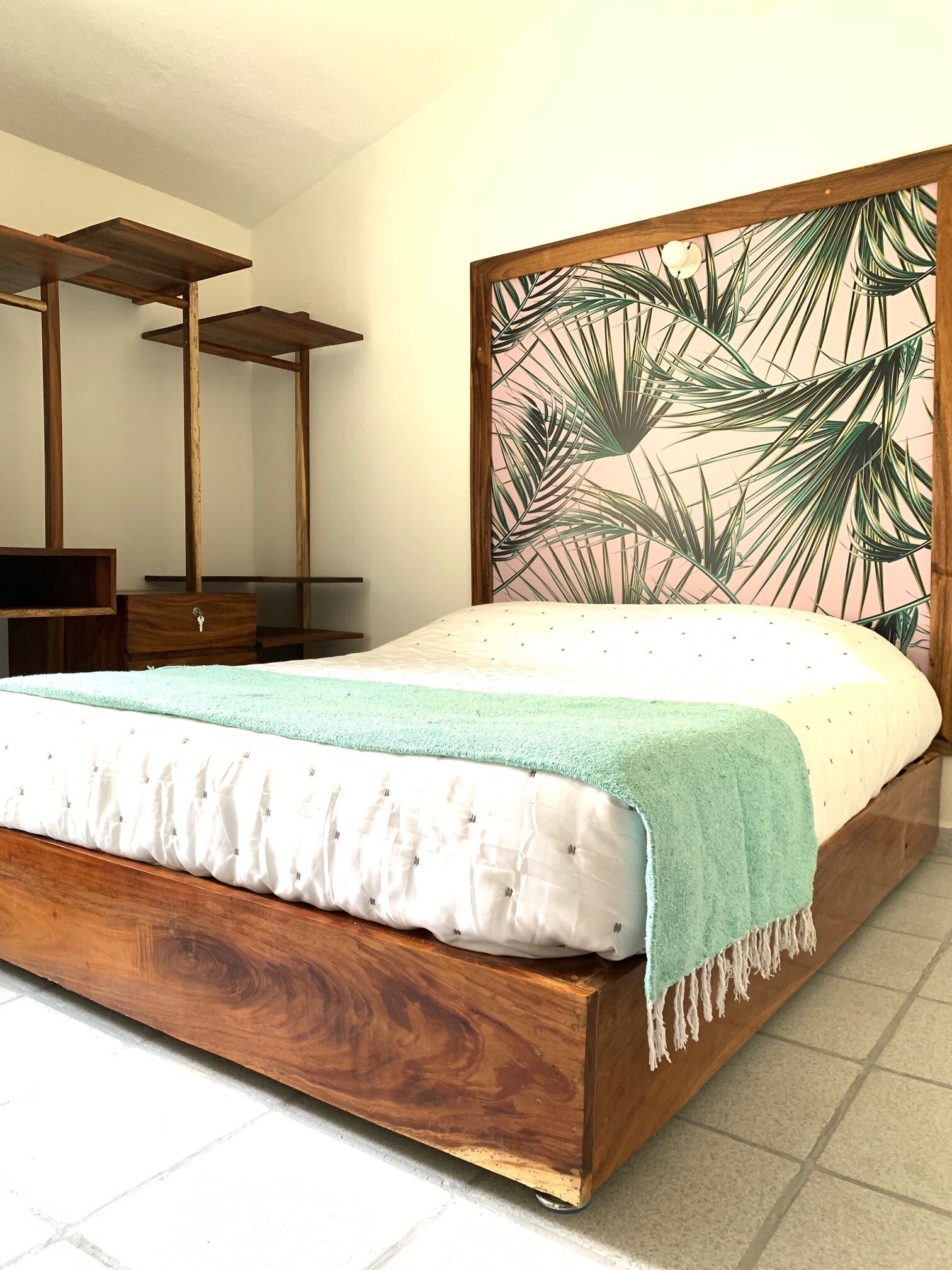 Coco Manzana - Cozy and safe, walking distance from the beach!