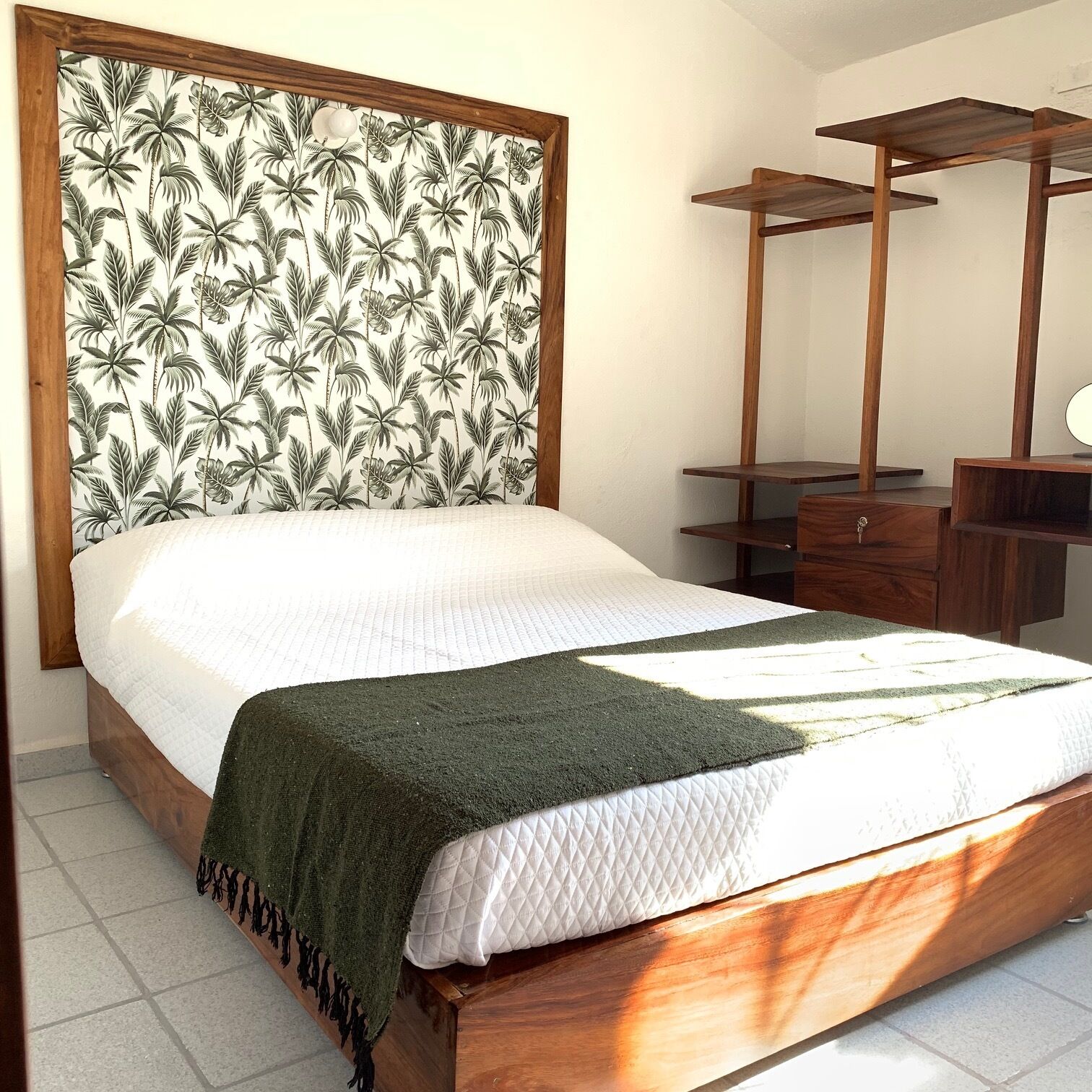 Coco Manzana - Cozy and safe, walking distance from the beach!
