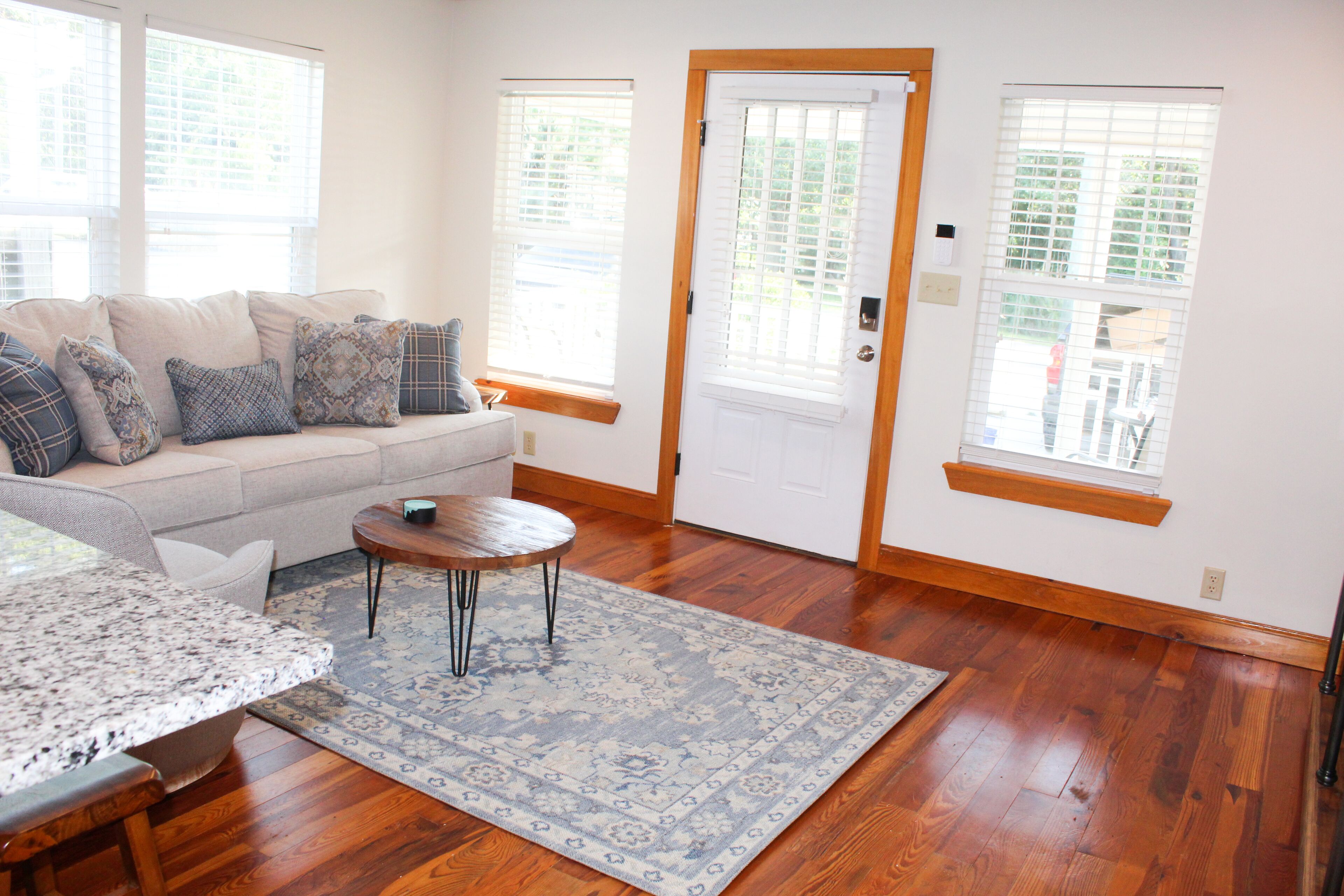 Welcome to The Oyster Shack! The Coast's cutest coastal cottage!