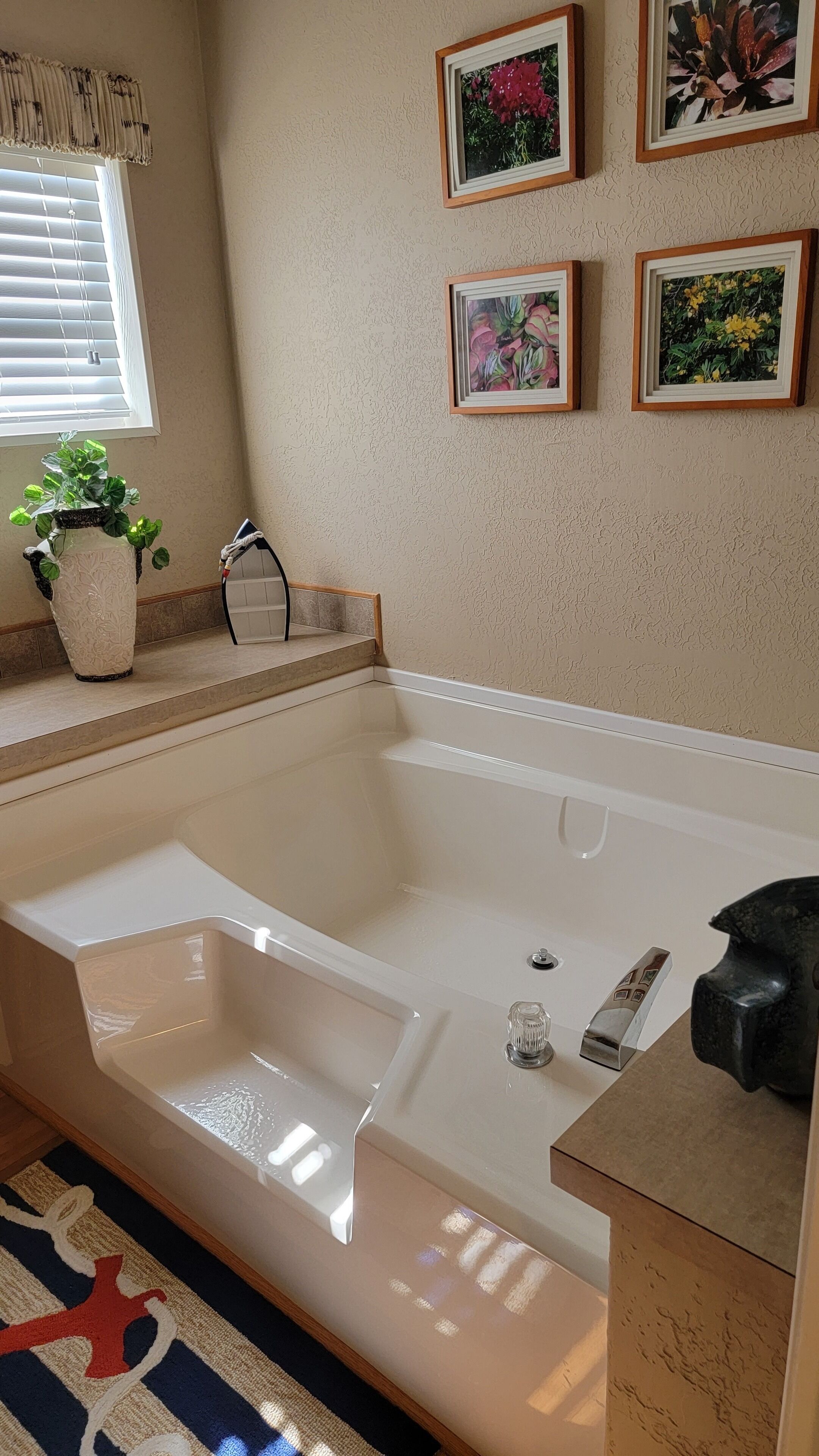 Walk to Buncombe Creek marina