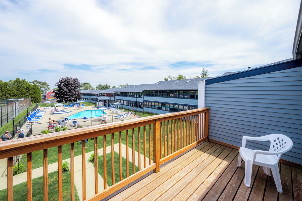 Townhome, 2 Bedrooms, Resort View | Balcony view