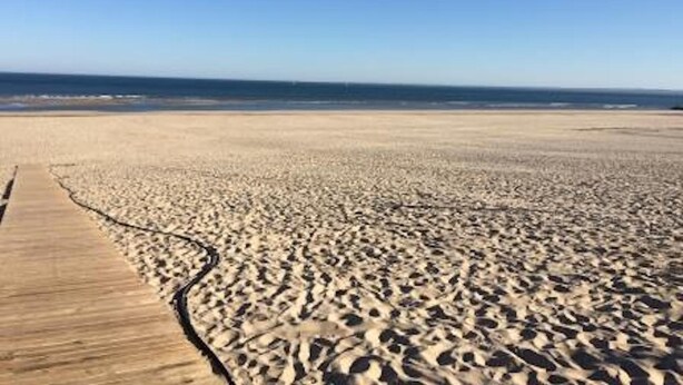 Nær stranden